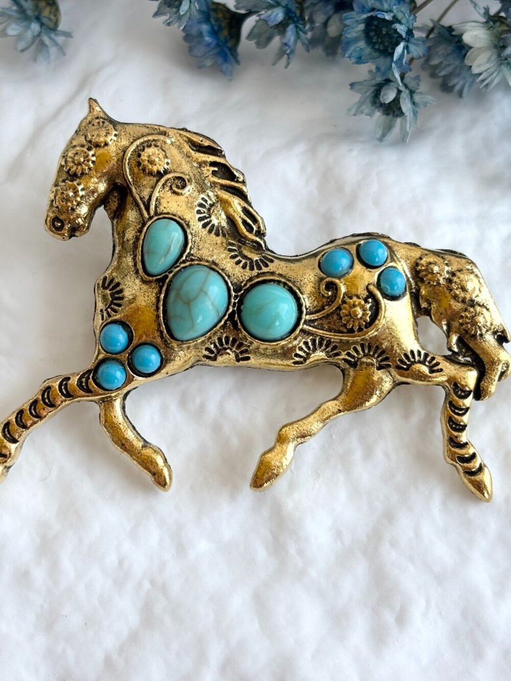Horse Equestrian Vintage Inspired Faux Turquoise Gold Toned Brooch Pin - Picture 2 of 14